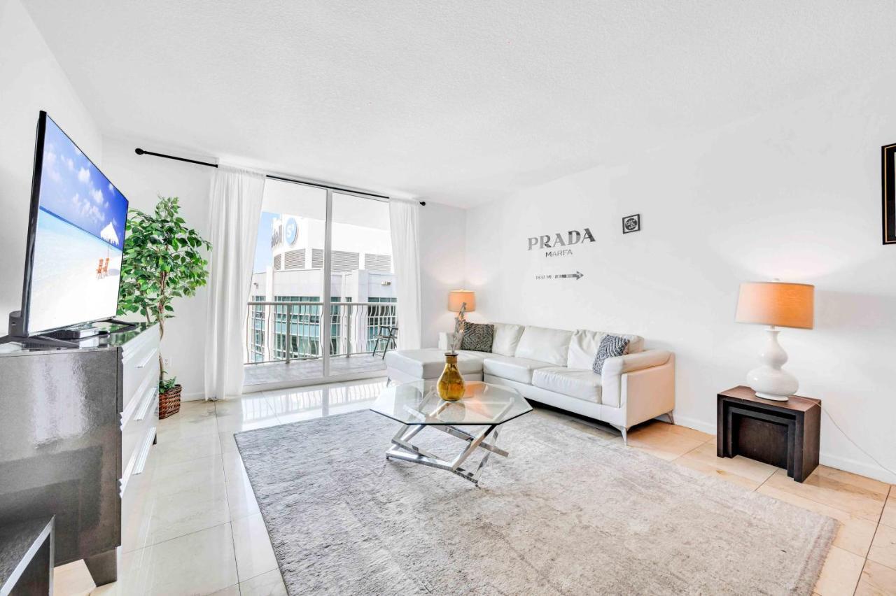 Apartamento Modern 1 Bed In The Heart Of Brickell With Free Parking Miami Exterior foto