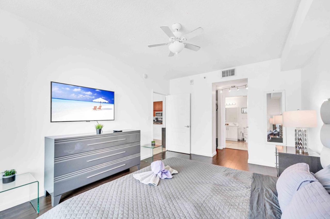 Apartamento Modern 1 Bed In The Heart Of Brickell With Free Parking Miami Exterior foto